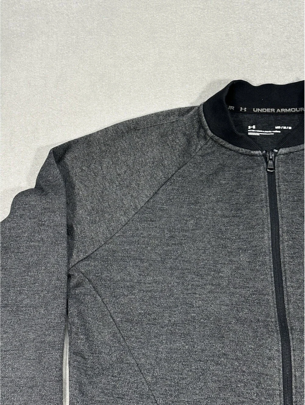 Under Armour Men’s Medium Fitted Full Zip Jacket Gray Athletic Activewear